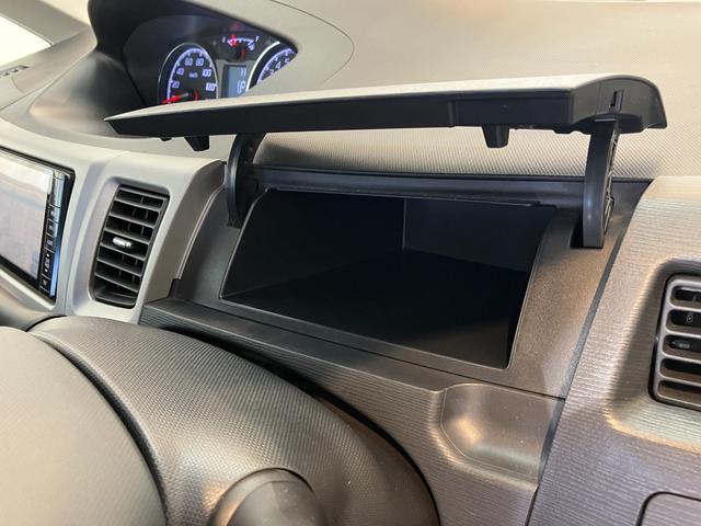 ムーヴカスタムＸ　社外ナビ／社外ＥＴＣ／Ｂｌｕｅｔｏｏｔｈ接続社外ナビ　社外ＥＴＣ　Ｂｌｕｅｔｏｏｔｈ接続　ＨＩＤ　電動格納ミラー　純正１４インチアルミホイール　スマートキー　スピーカー（トランクルーム）　取扱説明書　メンテナンスノート（香川県）の中古車