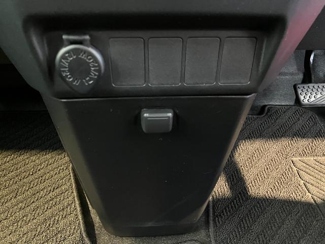 トールカスタムＧ　ナビ／ドラレコ／Ｂｌｕｅｔｏｏｔｈ接続ワンオーナー　純正ナビ　純正ドライブレコーダー　パノラマモニター　Ｂｌｕｅｔｏｏｔｈ接続　両側パワースライドドア　電動パーキングブレーキ　ＬＥＤヘッドランプ　純正１４インチアルミホイール　スマートキー（香川県）の中古車