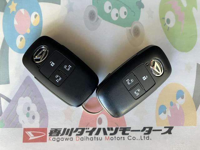 トールカスタムＧ　ナビ／ドラレコ／Ｂｌｕｅｔｏｏｔｈ接続ワンオーナー　純正ナビ　純正ドライブレコーダー　パノラマモニター　Ｂｌｕｅｔｏｏｔｈ接続　両側パワースライドドア　電動パーキングブレーキ　ＬＥＤヘッドランプ　純正１４インチアルミホイール　スマートキー（香川県）の中古車