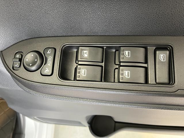 タントカスタムＲＳ　ｅｃｏＩＤＬＥ非装着車　Ｂｌｕｅｔｏｏｔｈ接続ターボ　９インチスマホ連携ディスプレイオーディオ　バックモニター　Ｂｌｕｅｔｏｏｔｈ接続　両側パワースライドドア　運転席・助手席シートヒーター　電動パーキングブレーキ　純正１５インチアルミホイール（香川県）の中古車