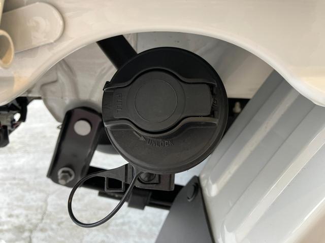 ハイゼットトラックスタンダード MT/AM/FMラジオMT AM/FMラジオ ハロゲンヘッドライト オートライト オートマチックハイビーム 取扱説明書 メンテナンスノート(香川県)の中古車