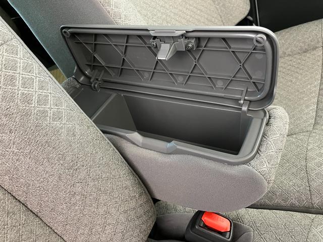 タントスローパーＸ　福祉車両　ナビ　パノラマモニター純正ナビ　パノラマモニター　純正ＥＴＣ　純正ドライブレコーダー　純正１４インチアルミホイール　運転　両側パワースライドドア　ワンオーナー　電動パーキングブレーキ　オートブレーキホールド　スマアシ（香川県）の中古車
