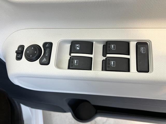 ムーヴキャンバスストライプスＧワンオーナー　バックモニター対応カメラ　電動パーキングブレーキ　オートブレーキホールド　運転席・助手席シートヒーター　両側パワースライドドア　オーディオレス　ＬＥＤヘッドランプ　スマートキー（香川県）の中古車