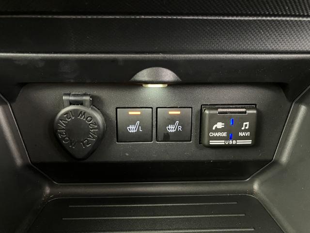 ロッキープレミアム純正ナビ パノラマモニター バックモニター 純正ETC Bluetooth接続 運転席・助手席シートヒーター 純正17インチアルミホイール ターボ ACC ワンオーナー スマートキー スマアシ(香川県)の中古車