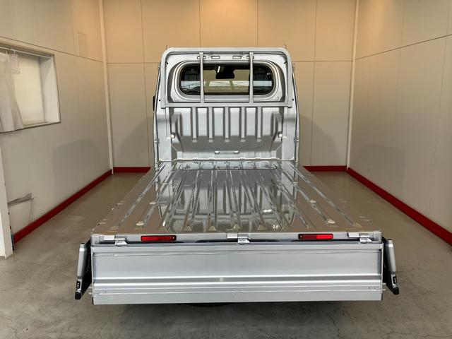 ハイゼットトラックスタンダード　ＣＶＴ　２ＷＤ　ラジオワンオーナー　ＡＭ／ＦＭラジオ　ラバーマット　ハロゲンヘッドライト　オートライト　オートハイビーム　アイドリングストップ　スマアシ（香川県）の中古車