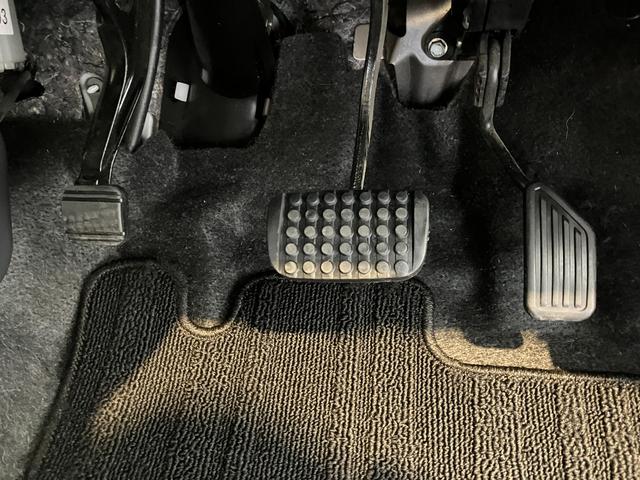 ムーヴキャンバスＧメイクアップリミテッド　ＳＡIII純正ナビ　パノラマモニター　バックモニター　純正ドライブレコーダー　純正ＥＴＣ　両側パワースライドドア　ワンオーナー　スマートキー　ＬＥＤヘッドランプ　オートライト　オートハイビーム　スマアシＩＩＩ（香川県）の中古車