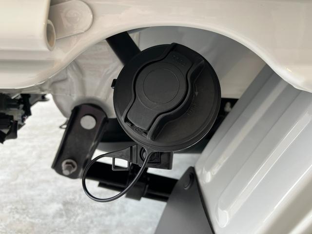 ハイゼットトラックスタンダード　ＣＶＴ　２ＷＤ　ラジオワンオーナー　ＡＭ／ＦＭラジオ　ラバーマット　ハロゲンヘッドライト　オートライト　オートハイビーム　アイドリングストップ　スマアシ　ＣＶＴ　２ＷＤ　取扱説明書　メンテナンスノート（香川県）の中古車