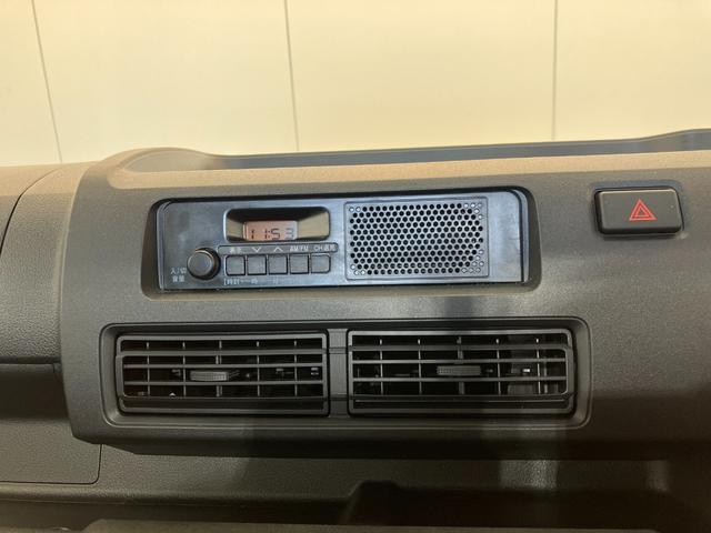 ハイゼットトラックスタンダード　ワンオーナー　ラジオＣＶＴ　２ＷＤ　ＡＭ／ＦＭラジオ　ラバーマット　ワンオーナー　ハロゲンヘッドライト　オートライト　オートハイビーム　アイドリングストップ　スマアシ（香川県）の中古車