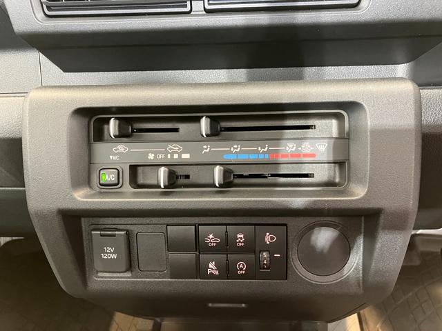 ハイゼットトラックスタンダード　ワンオーナー　ラジオＣＶＴ　２ＷＤ　ＡＭ／ＦＭラジオ　ラバーマット　ワンオーナー　ハロゲンヘッドライト　オートライト　オートハイビーム　アイドリングストップ　スマアシ（香川県）の中古車