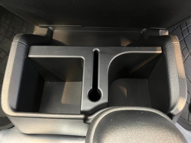 ハイゼットトラックスタンダード　ワンオーナー　ラジオＣＶＴ　２ＷＤ　ＡＭ／ＦＭラジオ　ラバーマット　ワンオーナー　ハロゲンヘッドライト　オートライト　オートハイビーム　アイドリングストップ　スマアシ（香川県）の中古車