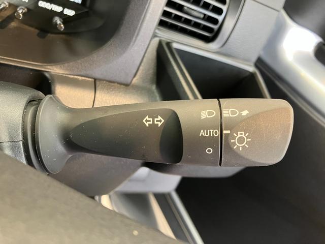 ハイゼットトラックスタンダード　ワンオーナー　ラジオＣＶＴ　２ＷＤ　ＡＭ／ＦＭラジオ　ラバーマット　ワンオーナー　ハロゲンヘッドライト　オートライト　オートハイビーム　アイドリングストップ　スマアシ（香川県）の中古車