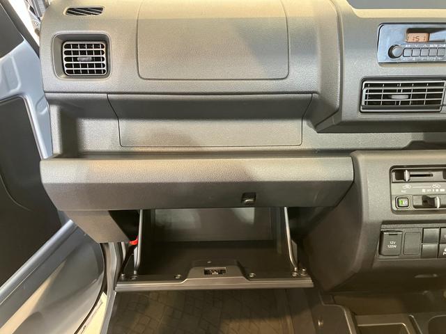 ハイゼットトラックスタンダード　ワンオーナー　ラジオＣＶＴ　２ＷＤ　ＡＭ／ＦＭラジオ　ラバーマット　ワンオーナー　ハロゲンヘッドライト　オートライト　オートハイビーム　アイドリングストップ　スマアシ（香川県）の中古車