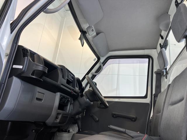ミニキャブトラックＶＸ−ＳＥ　４ＷＤ　ＡＴ４ＷＤ　ＡＴ　ＡＭ／ＦＭラジオ　作業灯　ワンオーナー　ハロゲンヘッドライト　マニュアルエアコン　取扱説明書　メンテナンスノート（香川県）の中古車