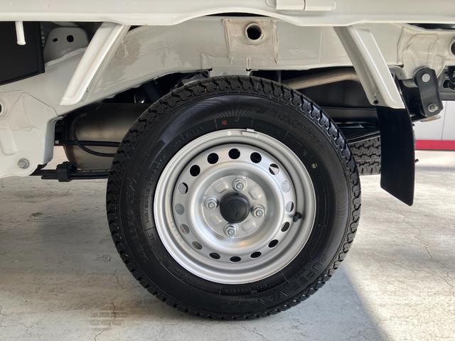 ハイゼットトラックスタンダード　ＭＴ　２ＷＤ　ラジオＭＴ　２ＷＤ　ワンオーナー　ハロゲンヘッドライト　オートライト　オートハイビーム　ＡＭ／ＦＭラジオ　ラバーマット　アイドリングストップ　取扱説明書　メンテナンスノート（香川県）の中古車