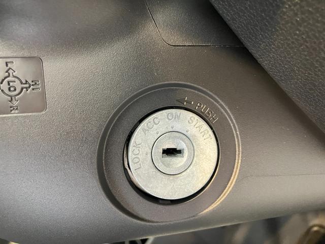 ハイゼットトラックスタンダード　ＣＶＴ　２ＷＤ　ＡＭ／ＦＭラジオＣＶＴ　２ＷＤ　ワンオーナー　ＡＭ／ＦＭラジオ　ハロゲンヘッドライト　オートライト　オートハイビーム　アイドリングストップ　スマアシ（香川県）の中古車