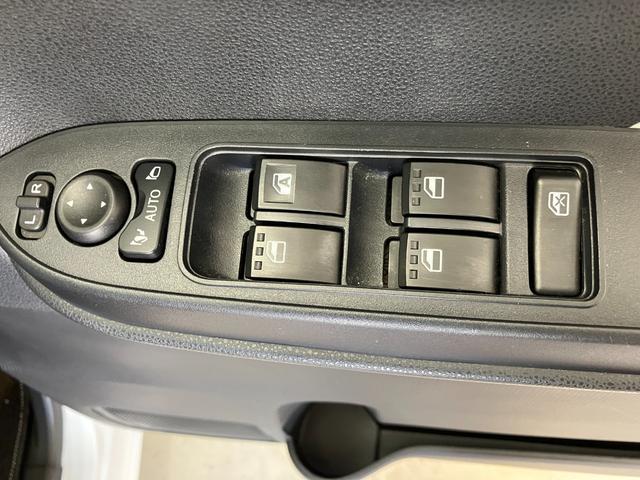 タントＸ　シートヒーター　両側パワースライドドアバックモニター対応カメラ　運転席・助手席シートヒーター　両側パワースライドドア　オーディオレス　サイド・カーテンシールドエアバッグ　ワンオーナー　スマートキー　電動格納ミラー（香川県）の中古車