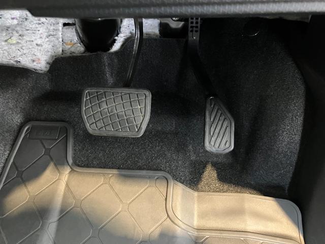 タントＸ　バックモニター対応カメラ　シートヒーターバックモニター対応カメラ　運転席・助手席シートヒーター　左側パワースライドドア　電動パーキングブレーキ　オートブレーキホールド　サイドエアバッグ　ワンオーナー　スマートキー（香川県）の中古車