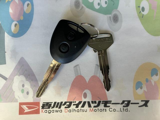 ミライースＸ　ＳＡIII　ワンオーナー　ＬＥＤヘッドランプワンオーナー　キーレスエントリー　ＬＥＤヘッドランプ　オートライト　オートハイビーム　オーディオレス　アイドリングストップ　スマアシＩＩＩ（香川県）の中古車