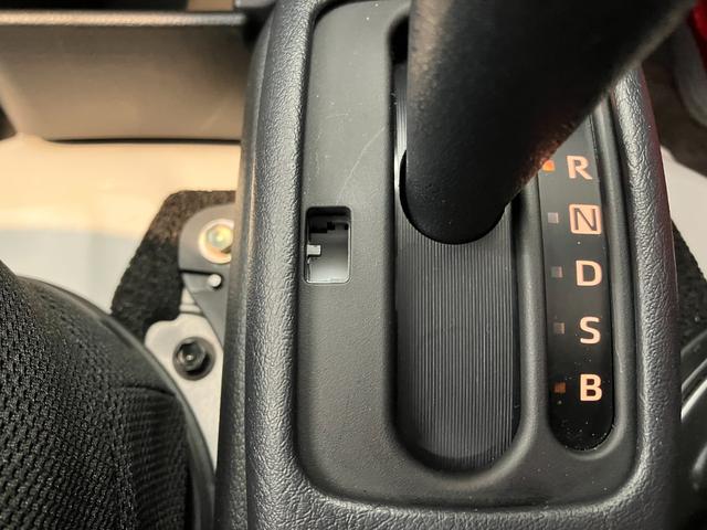 ハイゼットトラックスタンダード　ＣＶＴ　２ＷＤ　ラジオ２ＷＤ　ＣＶＴ　ワンオーナー　ＡＭ／ＦＭラジオ　ラバーマット　ハロゲンヘッドライト　オートライト　オートハイビーム　アイドリングストップ　スマアシ（香川県）の中古車
