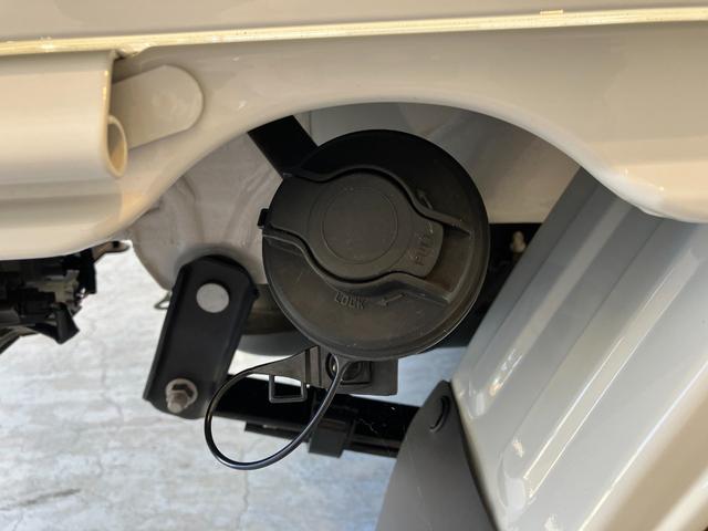 ハイゼットトラックスタンダード　ＣＶＴ　２ＷＤ　ラジオ２ＷＤ　ＣＶＴ　ワンオーナー　ＡＭ／ＦＭラジオ　ラバーマット　ハロゲンヘッドライト　オートライト　オートハイビーム　アイドリングストップ　スマアシ（香川県）の中古車