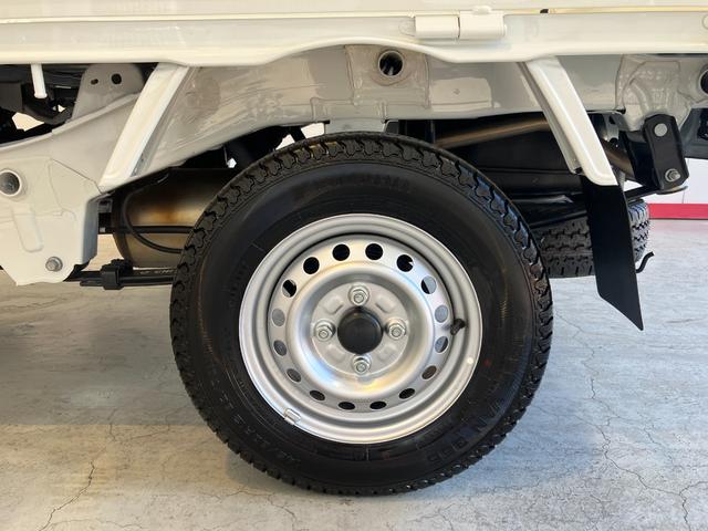 ハイゼットトラックスタンダード　ＣＶＴ　２ＷＤ　ラジオ２ＷＤ　ＣＶＴ　ワンオーナー　ＡＭ／ＦＭラジオ　ラバーマット　ハロゲンヘッドライト　オートライト　オートハイビーム　アイドリングストップ　スマアシ（香川県）の中古車