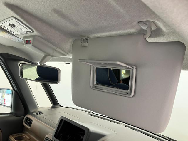ムーヴキャンバスセオリーＧ　バックモニター対応カメラ　シートヒーターバックモニター対応カメラ　運転席・助手席シートヒーター　両側パワースライドドア　電動パーキングブレーキ　オートブレーキホールド　サイドエアバッグ　ＬＥＤヘッドランプ　オートライト　オートハイビーム（香川県）の中古車