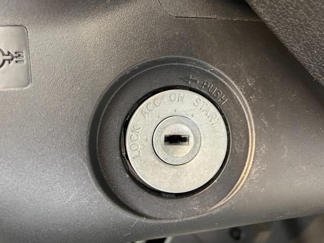 ハイゼットトラックスタンダード MT 2WD ラジオMT 2WD ワンオーナー AM/FMラジオ ラバーマット ハロゲンヘッドライト オートライト オートハイビーム アイドリングストップ スマアシ(香川県)の中古車