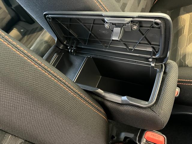 タフトＧ　ナビ　バックモニター　ドラレコ　シートヒーター純正ナビ　バックモニター　純正ドライブレコーダー　運転席・助手席シートヒーター　電動パーキングブレーキ　オートブレーキホールド　純正１５インチアルミホイール　サイド・カーテンシールドエアバッグ（香川県）の中古車
