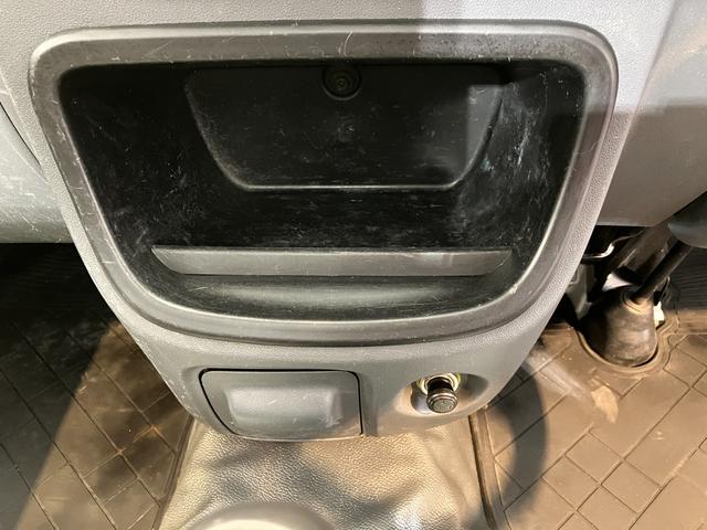 ハイゼットトラックエアコン・パワステスペシャルVS MT 2WDMT 2WD AM/FMラジオ 作業灯 ハロゲンヘッドライト ワンオーナー 取扱説明書 メンテナンスノート(香川県)の中古車