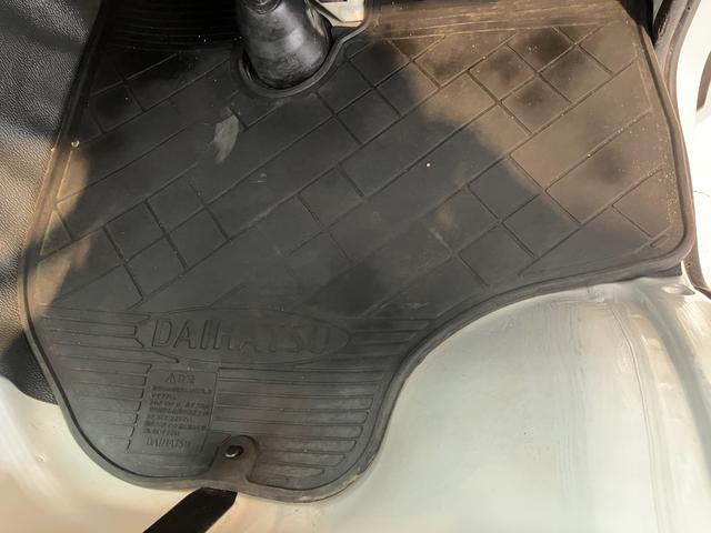 ハイゼットトラックエアコン・パワステスペシャルVS MT 2WDMT 2WD AM/FMラジオ 作業灯 ハロゲンヘッドライト ワンオーナー 取扱説明書 メンテナンスノート(香川県)の中古車