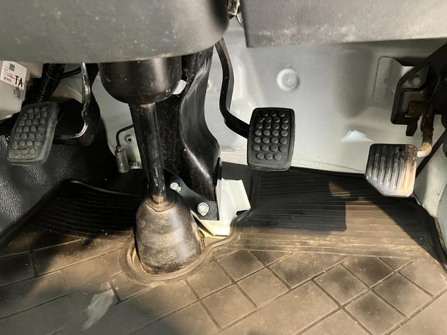ハイゼットトラックエアコン・パワステスペシャルVS MT 2WDMT 2WD AM/FMラジオ 作業灯 ハロゲンヘッドライト ワンオーナー 取扱説明書 メンテナンスノート(香川県)の中古車