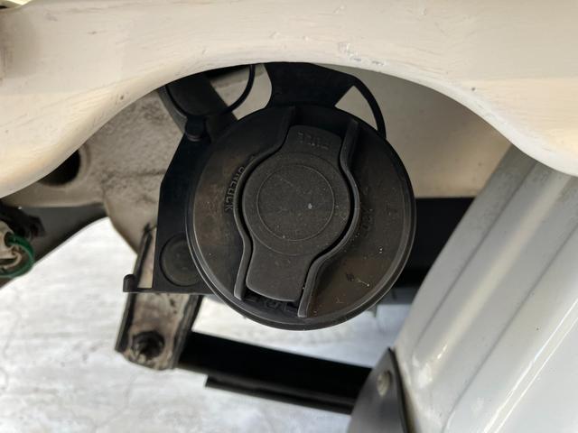 ハイゼットトラックエアコン・パワステスペシャルVS MT 2WDMT 2WD AM/FMラジオ 作業灯 ハロゲンヘッドライト ワンオーナー 取扱説明書 メンテナンスノート(香川県)の中古車