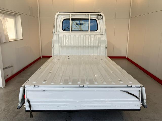 ハイゼットトラックエアコン・パワステスペシャルVS MT 2WDMT 2WD AM/FMラジオ 作業灯 ハロゲンヘッドライト ワンオーナー 取扱説明書 メンテナンスノート(香川県)の中古車