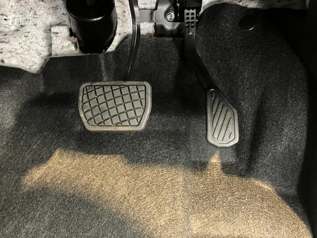 タントカスタムＲＳリミテッド　４ＷＤ　ディスプレイオーディオ４ＷＤ　ディスプレイオーディオ　パノラマモニター　純正ＥＴＣ　運転席・助手席シートヒーター　両側パワースライドドア　アルミホイール　電動パーキングブレーキ　オートブレーキホールド　ＡＣＣ　ターボ（香川県）の中古車