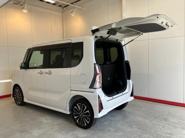 タントカスタムＲＳリミテッド　４ＷＤ　ディスプレイオーディオ４ＷＤ　ディスプレイオーディオ　パノラマモニター　純正ＥＴＣ　運転席・助手席シートヒーター　両側パワースライドドア　アルミホイール　電動パーキングブレーキ　オートブレーキホールド　ＡＣＣ　ターボ（香川県）の中古車