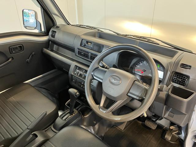 ハイゼットトラックスタンダード CVT 2WD ラジオCVT 2WD AM/FMラジオ ワンオーナー ハロゲンヘッドライト オートライト オートハイビーム アイドリングストップ ラバーマット スマアシ(香川県)の中古車