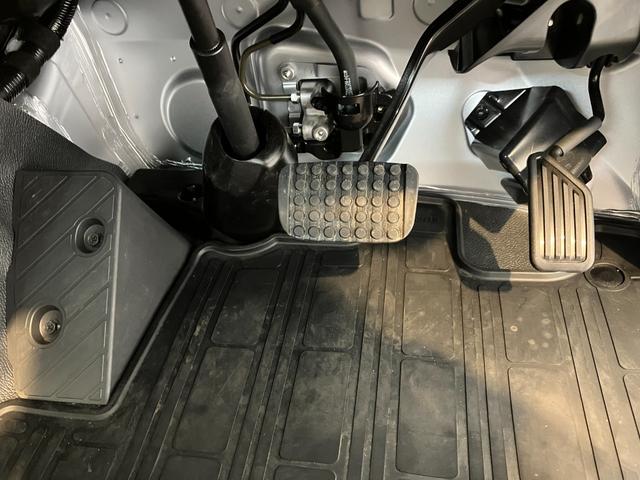 ハイゼットトラックスタンダード CVT 2WD ラジオCVT 2WD ワンオーナー AM/FMラジオ ラバーマット ハロゲンヘッドライト オートライト オートハイビーム アイドリングストップ スマアシ(香川県)の中古車
