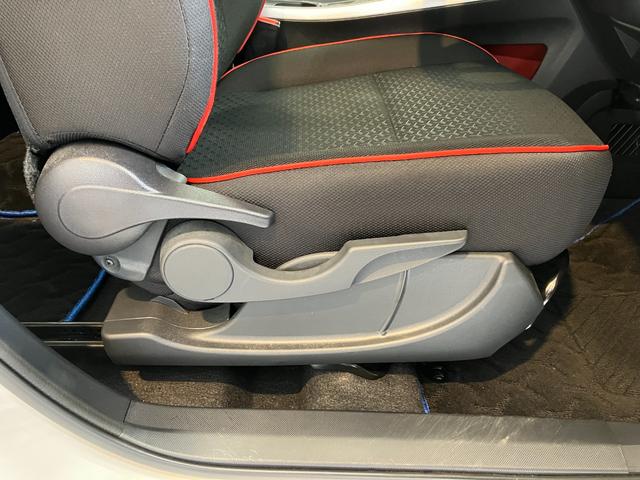 ロッキーX HEV ナビ パノラマ純正ナビ パノラマモニター バックモニター Bluetooth接続 純正16インチアルミホイール ワンオーナー スマートキー 電動格納ミラー サイド・カーテンシールドエアバッグ(香川県)の中古車