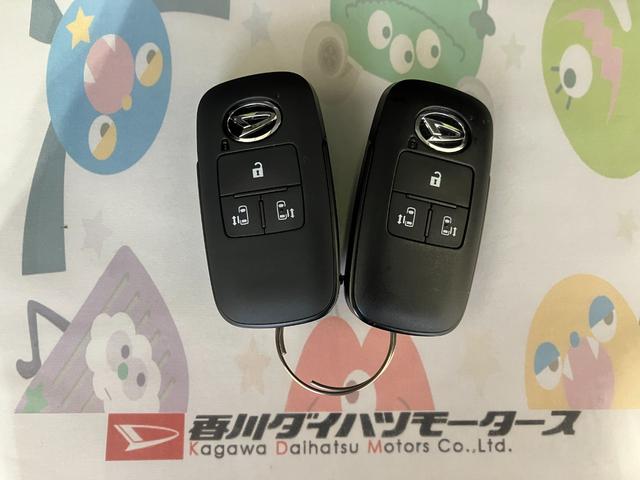 ムーヴキャンバスストライプスG ホッとカップホルダー シートヒーターバックモニター対応カメラ ホッとカップホルダー 運転席・助手席シートヒーター オーディオレス 両側パワースライドドア ワンオーナー スマートキー LEDヘッドランプ オートライト オートハイビーム(香川県)の中古車