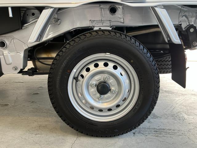 ハイゼットトラックスタンダード MT 2WD ラジオMT 2WD AM/FMラジオ ハロゲンヘッドライト オートライト オートハイビーム アイドリングストップ ラバーマット スマアシ(香川県)の中古車