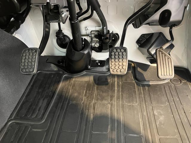 ハイゼットトラックスタンダード MT 2WD ラジオMT 2WD AM/FMラジオ ラバーマット ハロゲンヘッドライト オートライト オートハイビーム ワンオーナー アイドリングストップ スマアシ(香川県)の中古車