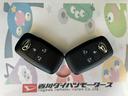 ワンオーナー　９インチスマホ連携ディスプレイオーディオ　純正ドライブレコーダー　バックモニター　運転席・助手席シートヒーター　両側パワースライドドア　電動パーキングブレーキ　ＬＥＤヘッドランプ（香川県）の中古車