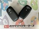 ワンオーナー バックモニター対応カメラ 電動パーキングブレーキ オートブレーキホールド LEDヘッドランプ オートライト オートマチックハイビーム アイドリングストップ スマアシ スマートキー(香川県)の中古車