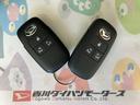 オーディオレス　バックモニター対応カメラ　両側パワースライドドア　電動パーキングブレーキ　オートブレーキホールド　運転席・助手席シートヒーター　ホッとカップホルダー　ＵＳＢ入力端子　スマートキー（香川県）の中古車