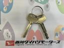 ＭＴ　ＡＭ／ＦＭラジオ　ハロゲンヘッドライト　オートライト　オートマチックハイビーム　取扱説明書　メンテナンスノート（香川県）の中古車
