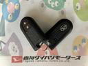 純正ナビ　バックモニター　純正１４インチアルミホイール　ハロゲンヘッドライト　オートライト　電動格納ミラー　ワンオーナー　スマートキー　スマアシＩＩ（香川県）の中古車