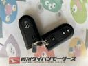 純正ナビ　バックモニター　純正ドライブレコーダー　純正ＥＴＣ　運転席シートヒーター　純正１４インチアルミホイール　電動格納ミラー　Ｂｌｕｅｔｏｏｔｈ接続　ワンオーナー　スマートキー　スマアシＩＩＩ（香川県）の中古車