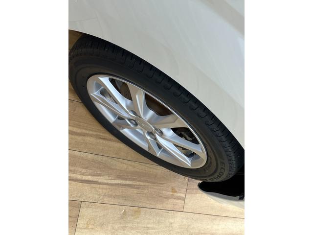 ムーヴＸリミテッド　ＳＡIII電動格納式ドアミラー　ハイビームアシスト　アルミホイール　オートライト　ＥＴＣ　スマートキー　ベンチシート　衝突安全ボディ　エアバック　ＡＢＳ　ダブルエアバック　アイドリングＳ　ワイヤレスキー（富山県）の中古車