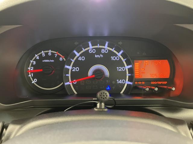 ムーヴＬ　／ＣＤオーディオ／キーレスエントリー／アルミホイール横滑防止装置　運転席エアバッグ　ＡＢＳ　キーレス　衝突安全ボディ　Ｉストップ　ＷエアＢ（富山県）の中古車