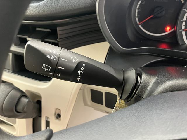 ムーヴＬ　／ＣＤオーディオ／キーレスエントリー／アルミホイール横滑防止装置　運転席エアバッグ　ＡＢＳ　キーレス　衝突安全ボディ　Ｉストップ　ＷエアＢ（富山県）の中古車